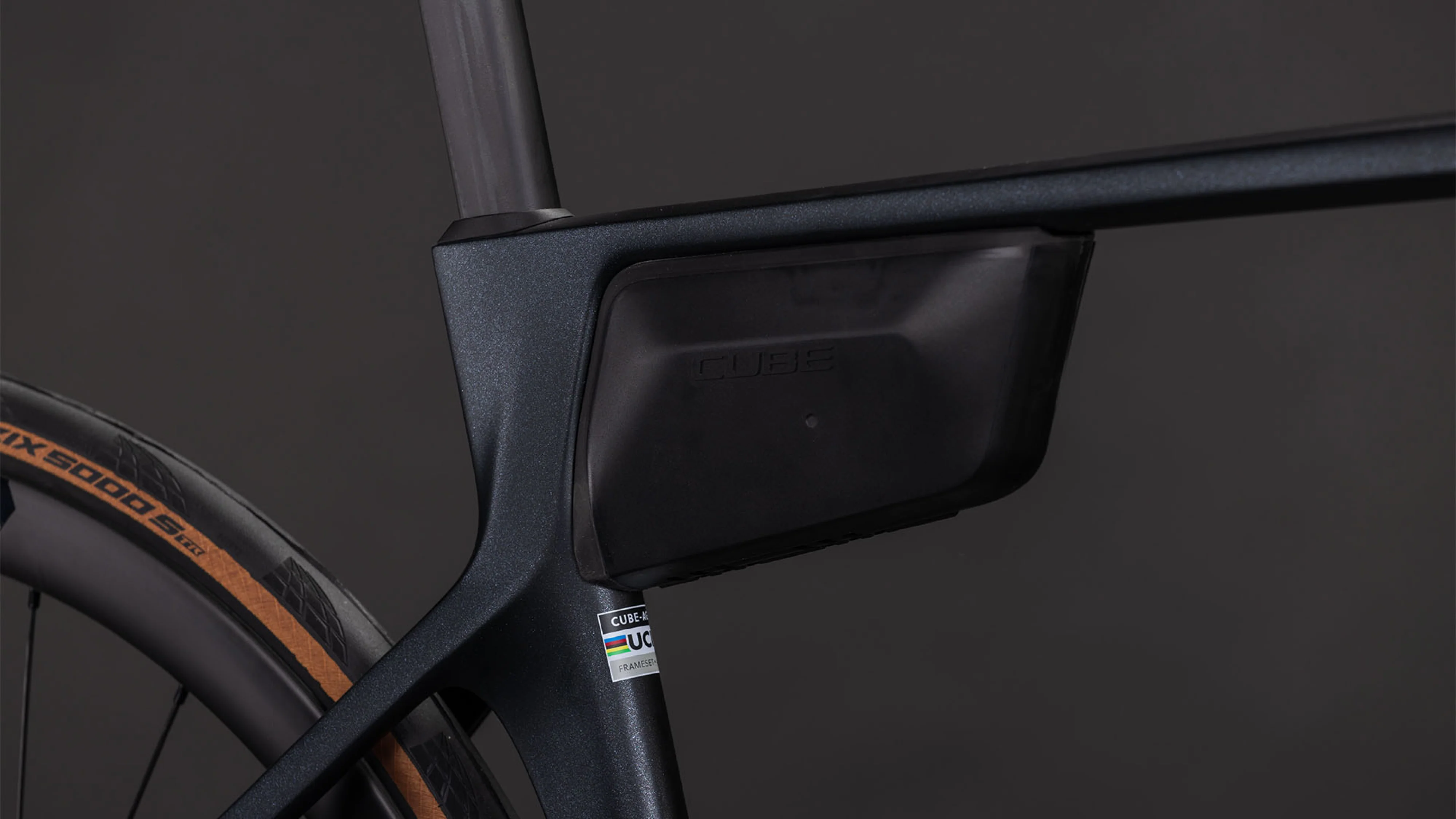 Cube Agree C:62 SLX  nightshift´n´prism (2026) - Image 4