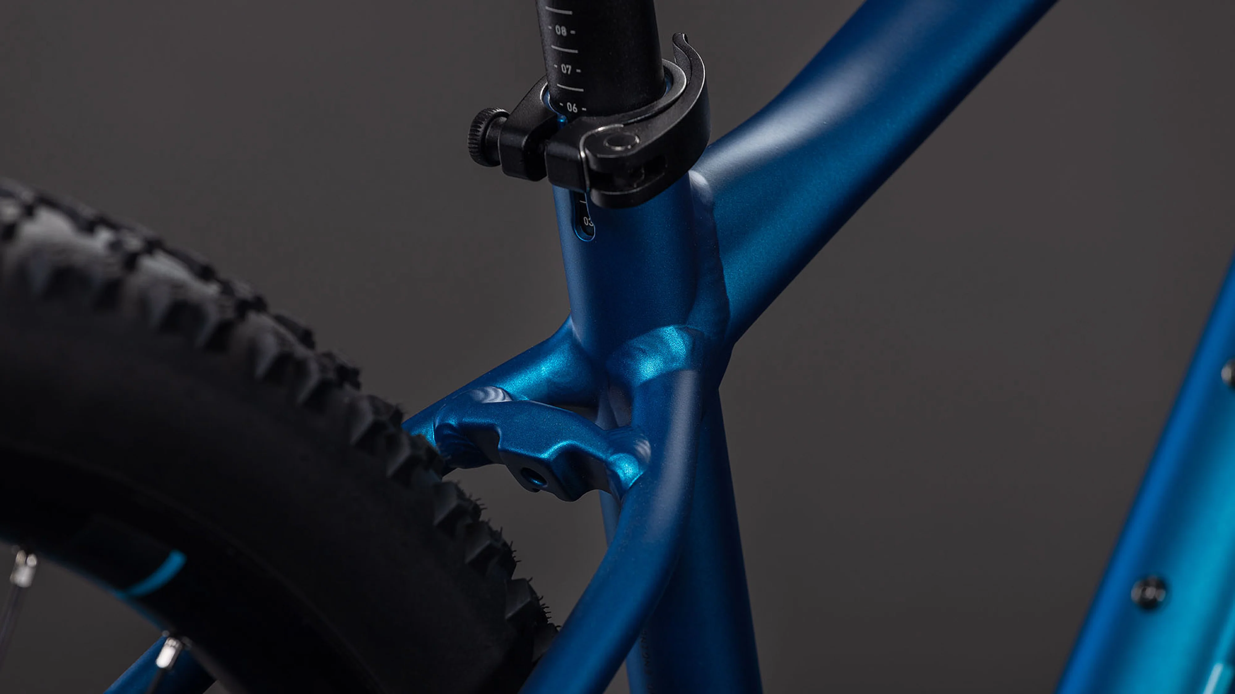 Cube Attention Pro electricblue´n´blue (2026) - Image 3