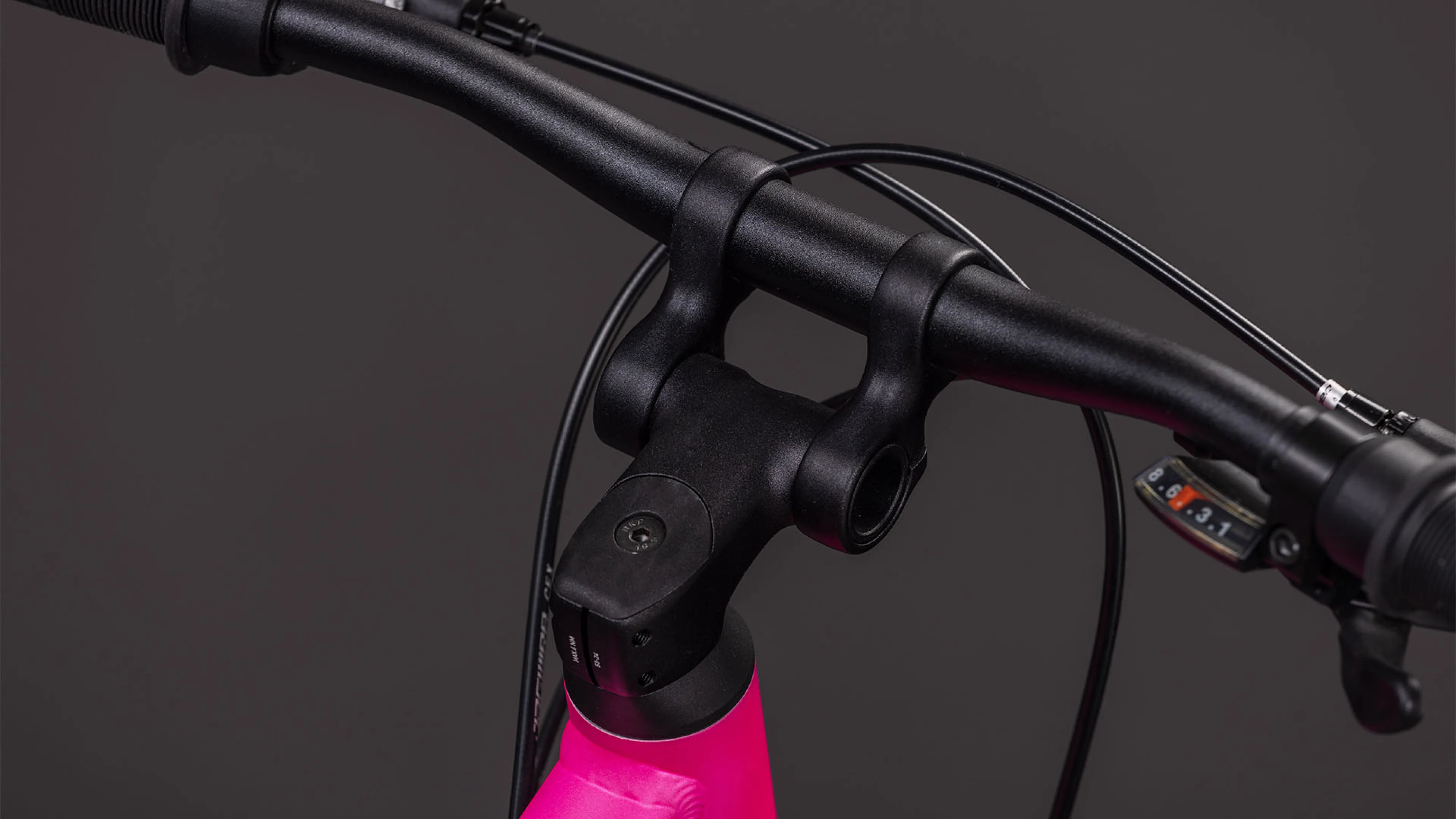 Cube Numove 200 fucsia´n´plum (2026) - Image 3