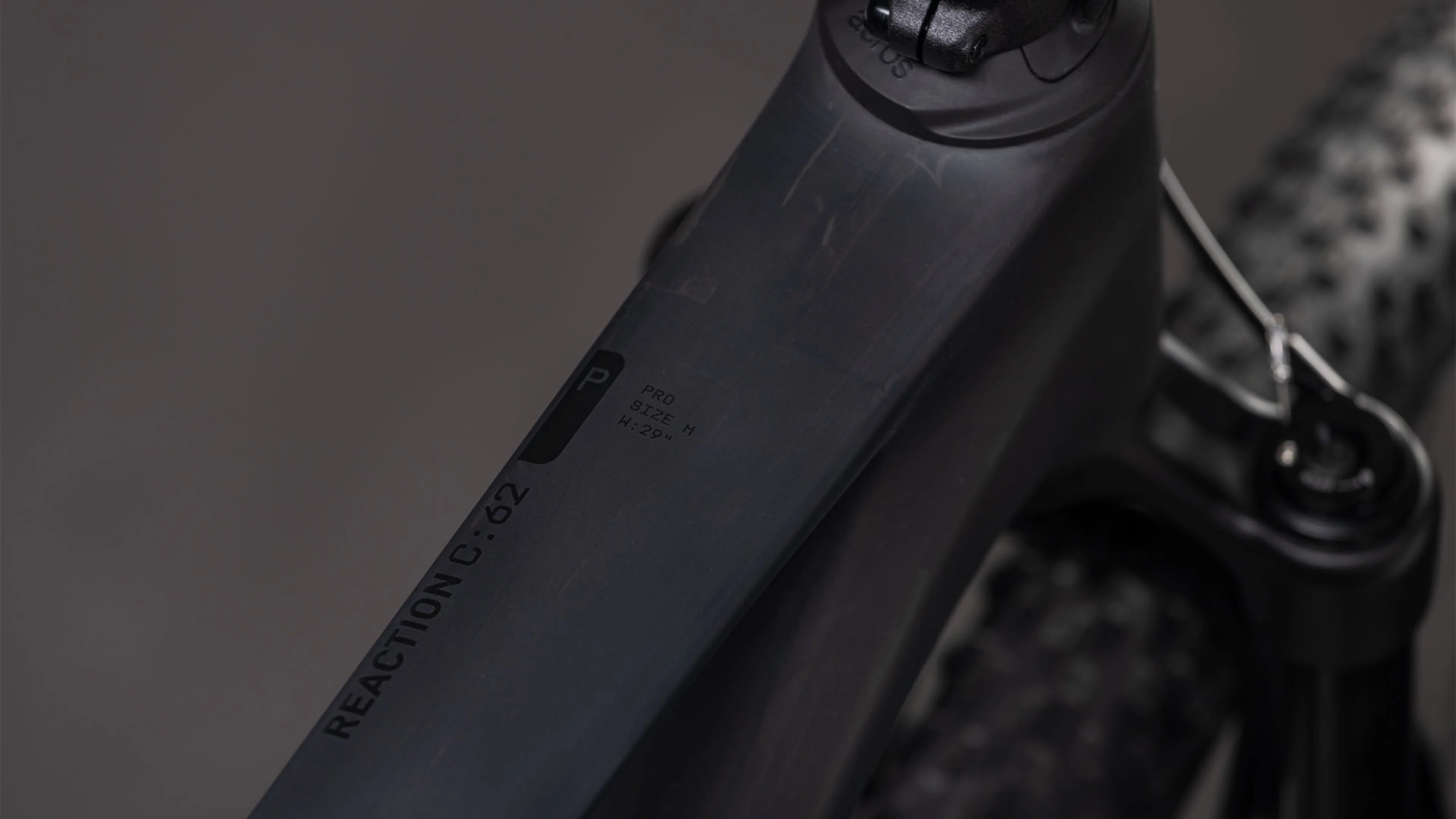 Cube Reaction C:62 Pro blackline (2026) - Image 3