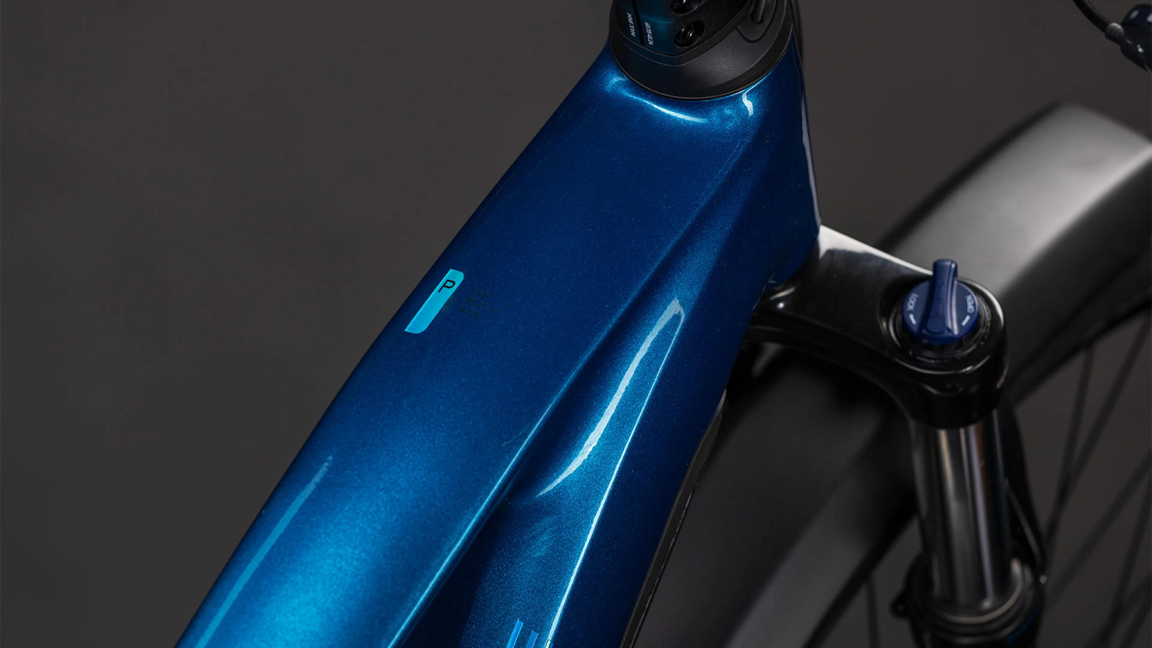 Cube Reaction Hybrid Performance 600 FE electricblue´n´dazzle (2026) - Image 3