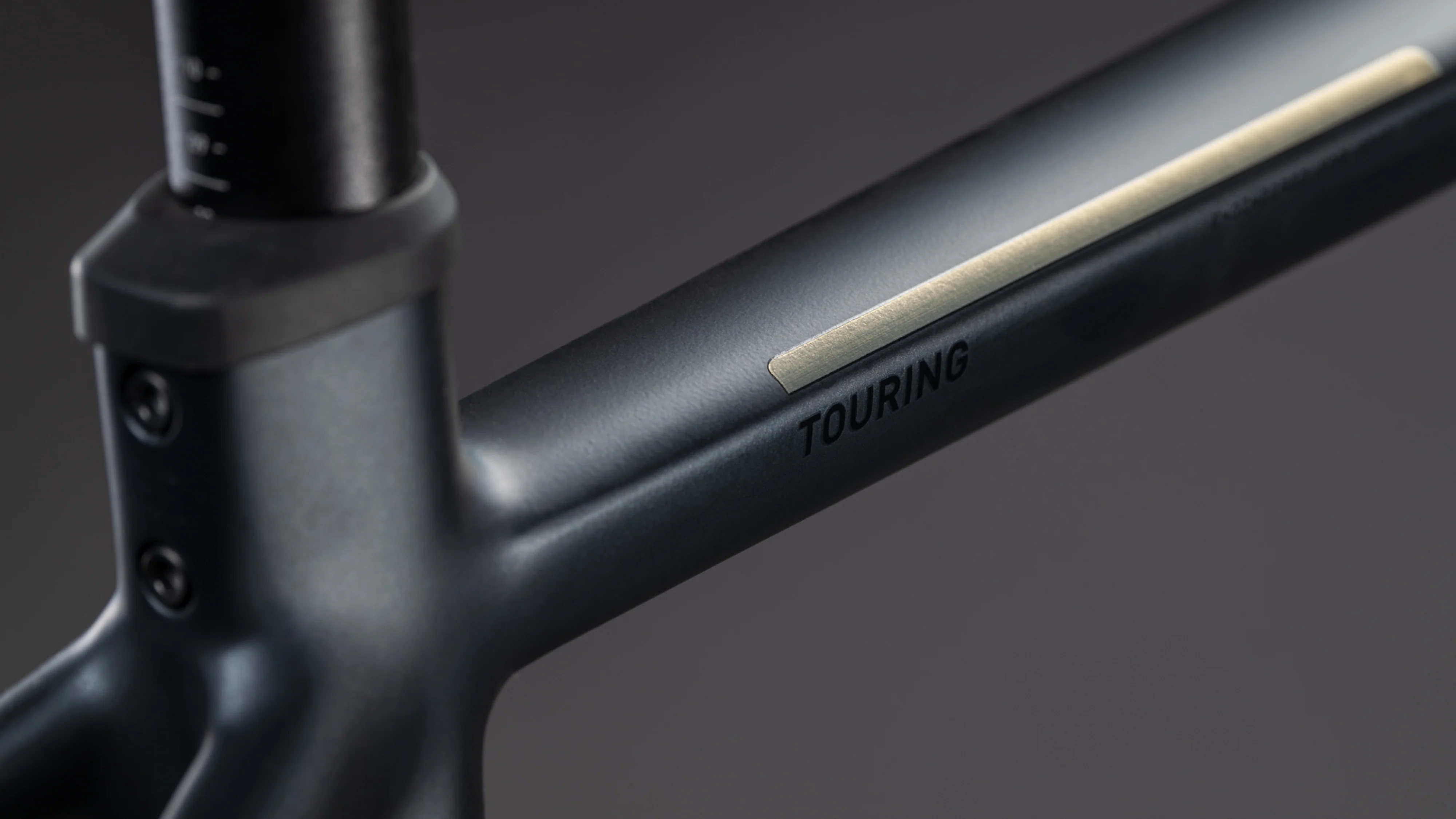 Cube Touring Hybrid ONE 600 coal´n´chrome (2026) - Image 4