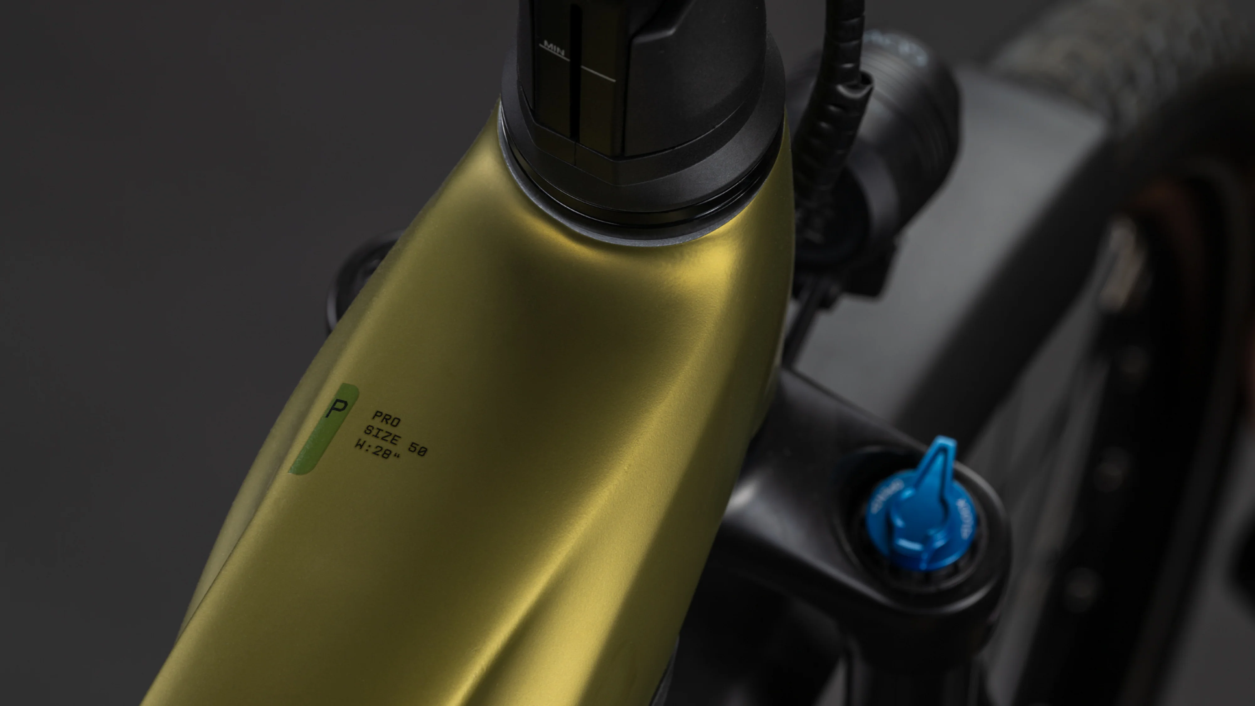 Cube Touring Hybrid Pro 800 Trapez goldenlime´n´black (2026) - Image 2