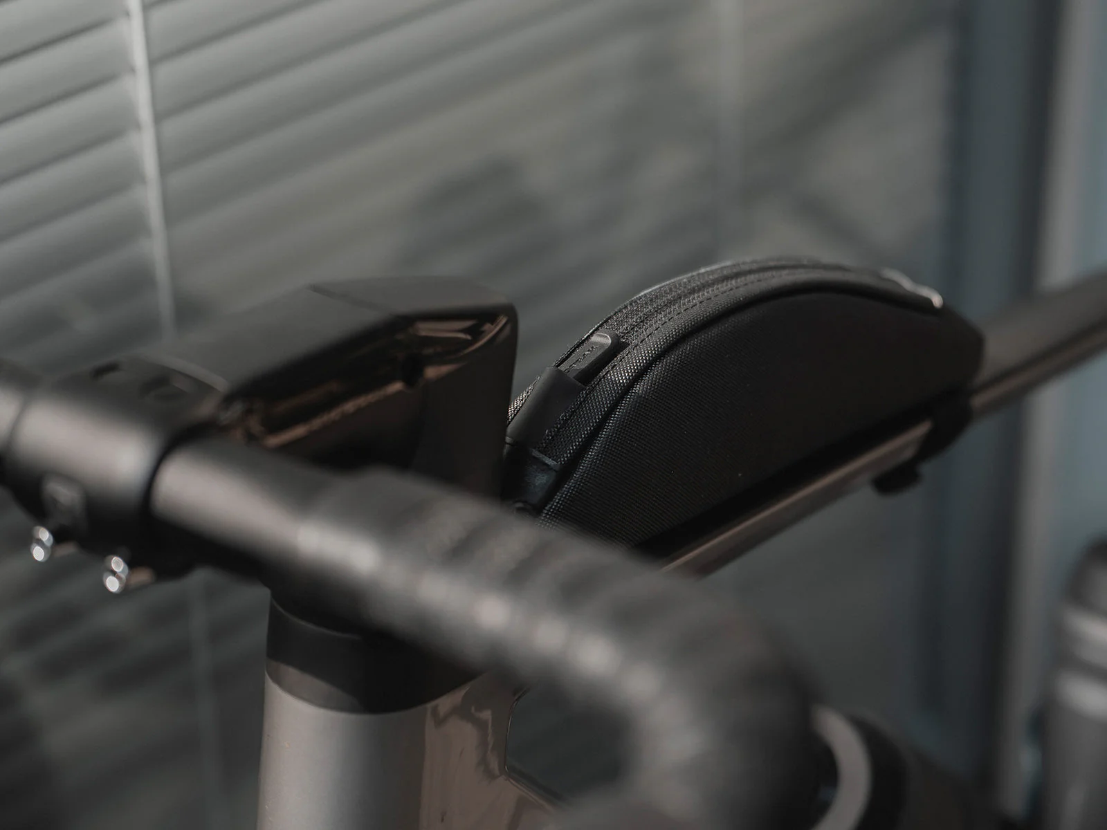 Topeak FastFuel Bag Essential, Black - Image 4